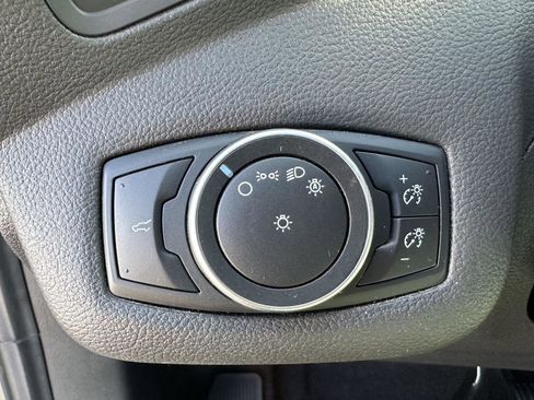 Used 2017 Ford Escape S image 18