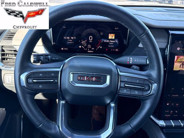 Used 2026 GMC Acadia Elevation w/ Elevation Premium Package FWD image 13