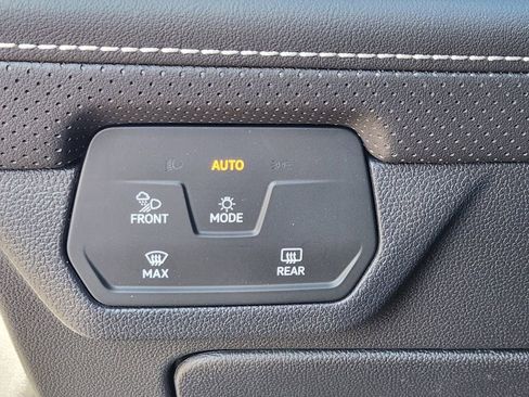 New 2026 Volkswagen Atlas SEL Premium R-Line image 11