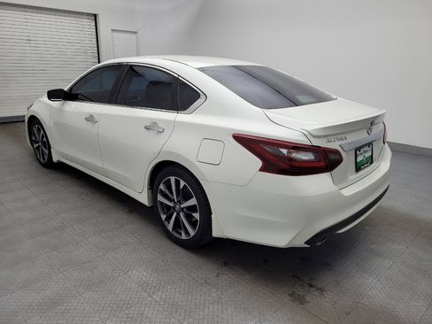 Used 2017 Nissan Altima 2.5 SR image 3
