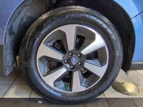 Used 2018 Subaru Forester 2.5i Limited AWD/4WD image 30