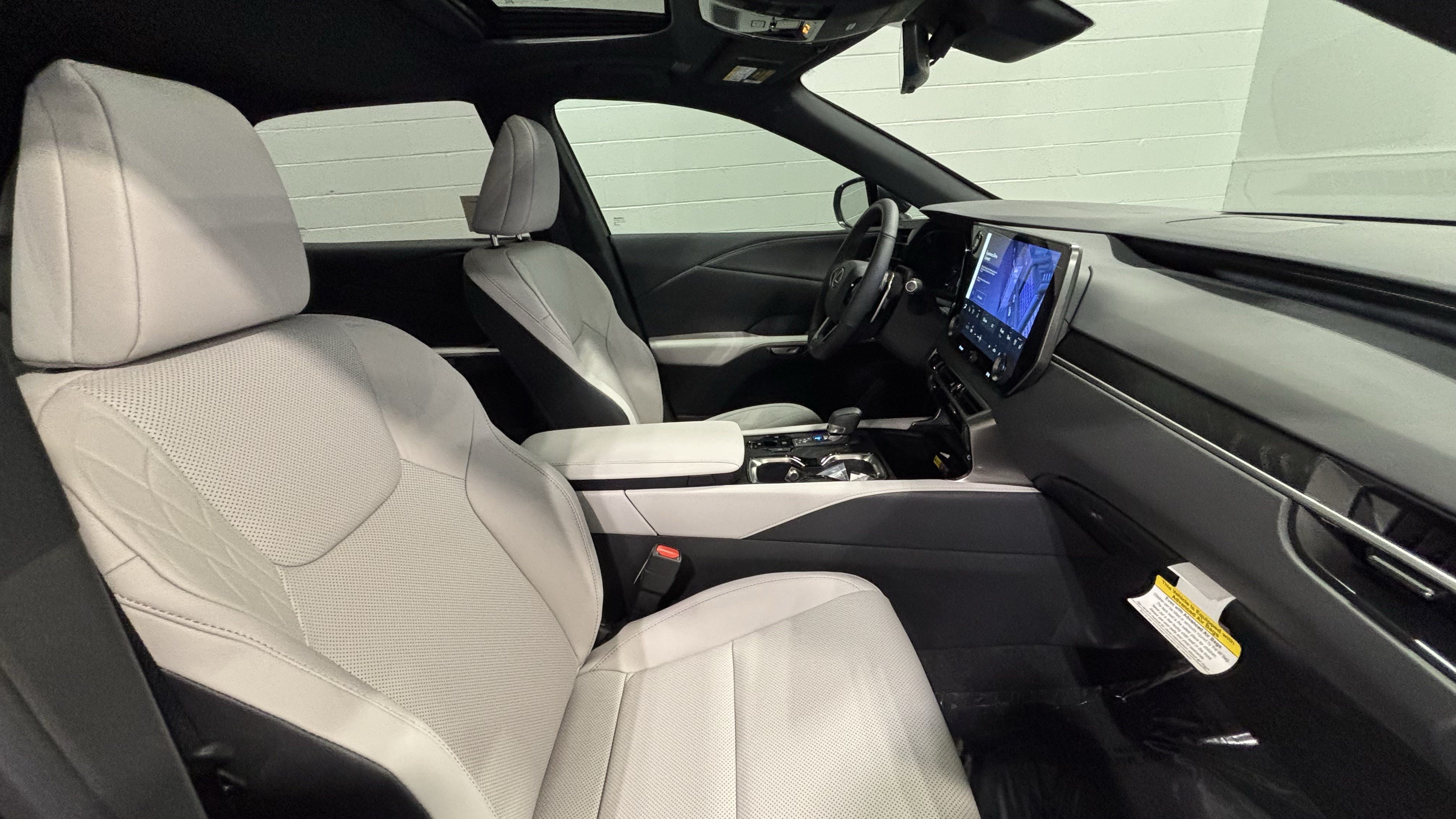 New 2026 Lexus RX 350 Premium w/ Convenience Package FWD image 5