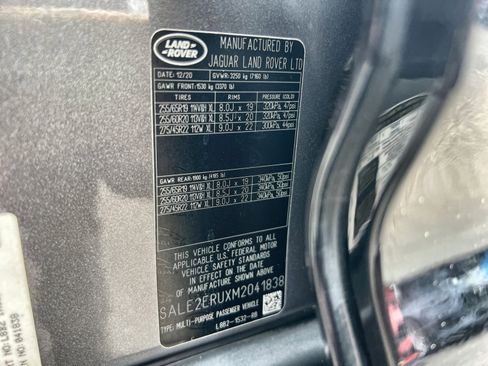 Used 2021 Land Rover Defender 110 X-Dynamic SE image 29