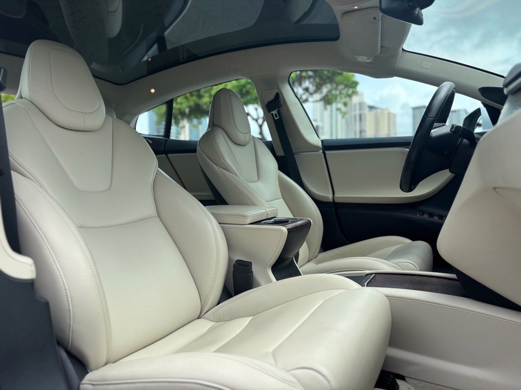 Used 2017 Tesla Model S 75 RWD image 9