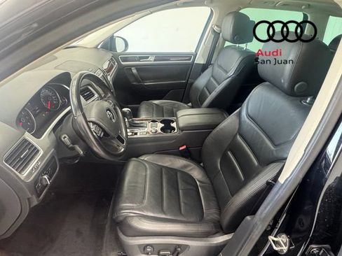 Used 2015 Volkswagen Touareg VR6 AWD/4WD image 20