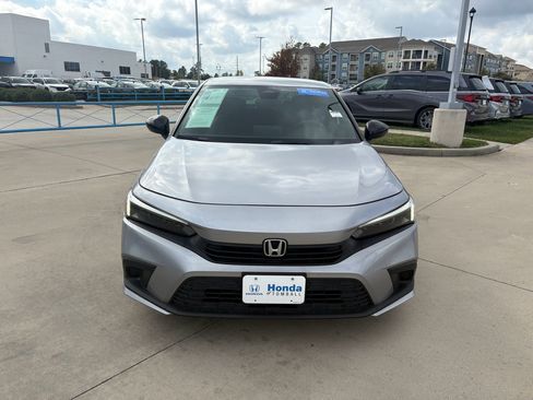 Certified 2022 Honda Civic Sport image 3