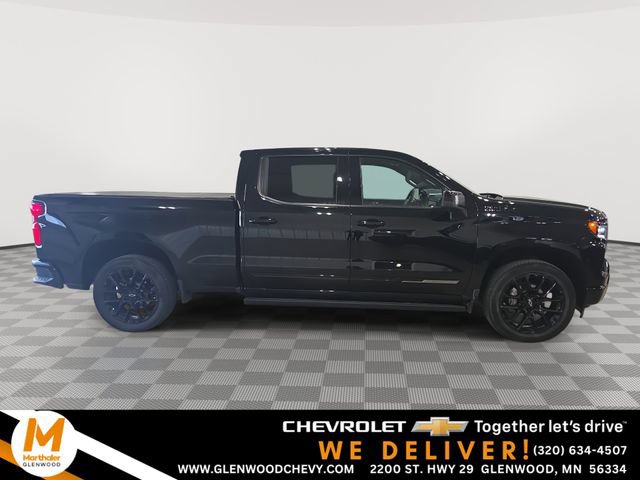 Used 2024 Chevrolet Silverado 1500 High Country w/ High Country Premium Package AWD/4WD image 1