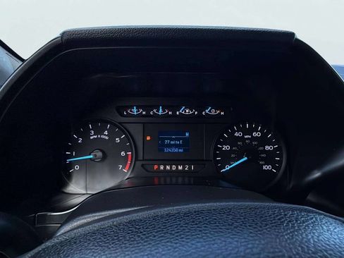 Used 2018 Ford F250 XL w/ Power Equipment Group AWD/4WD image 18