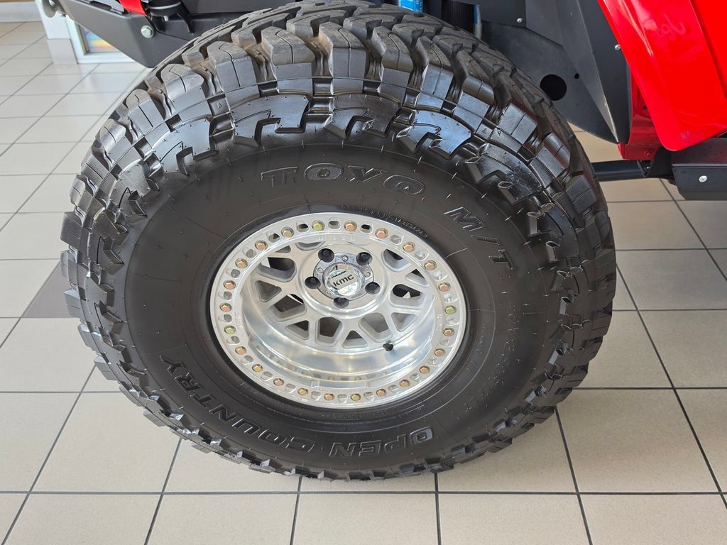 Used 2022 Jeep Wrangler Unlimited Rubicon AWD/4WD image 12