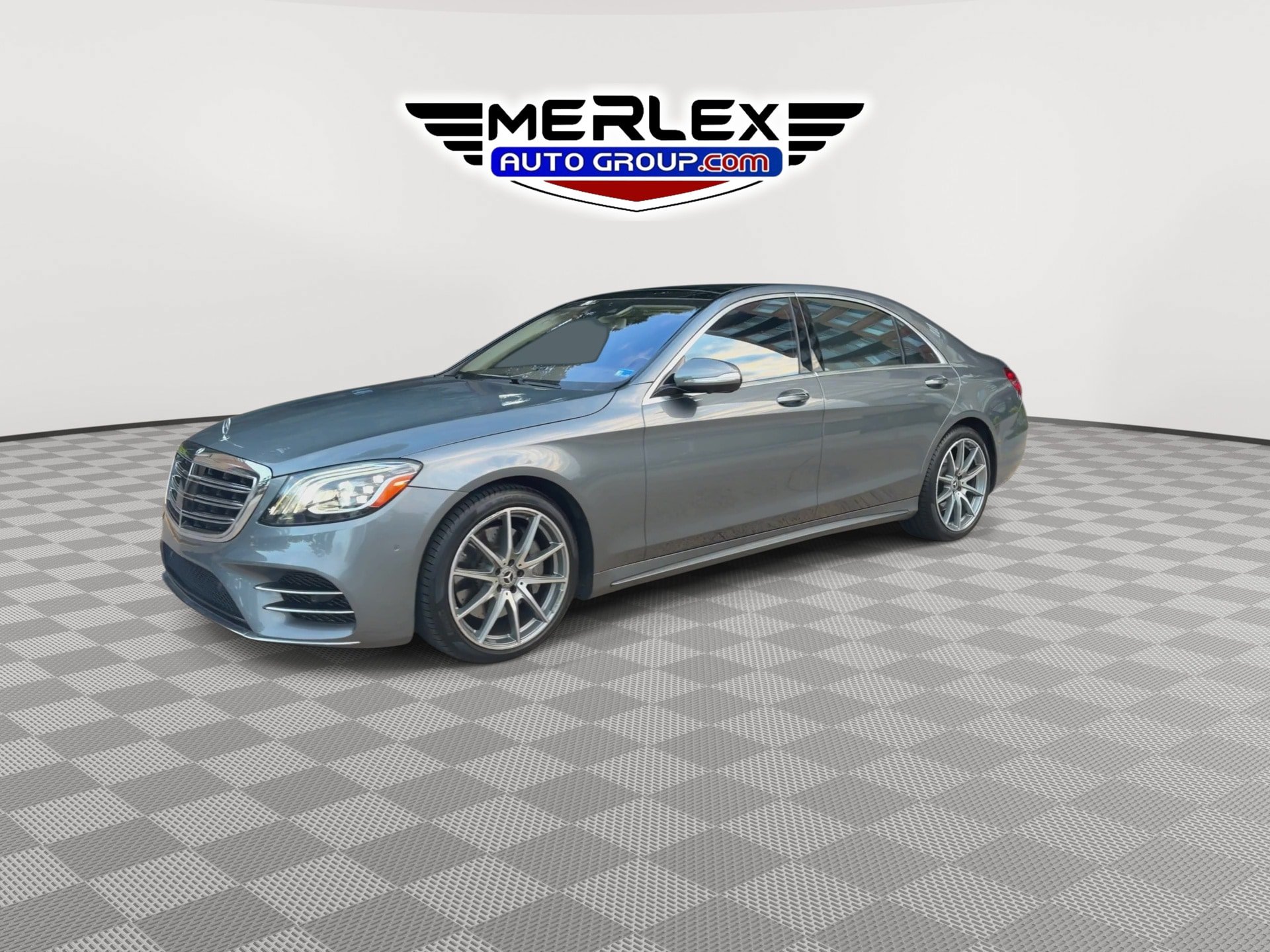 Used 2020 Mercedes-Benz S 560 Sedan image 4
