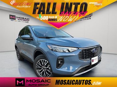 New 2025 Ford Escape SE w/ Class II Trailer Tow Package