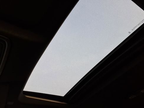 Used 2022 Chevrolet Silverado 2500 High Country w/ Z71 Off-Road Package image 16