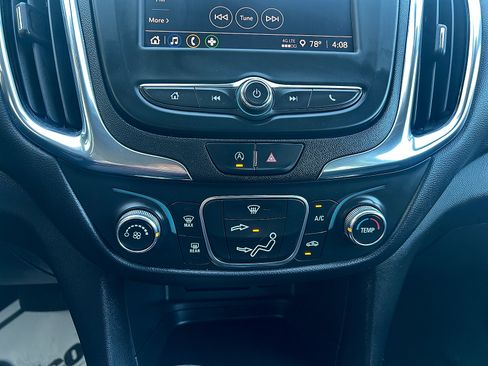 Used 2023 Chevrolet Equinox LT FWD image 17