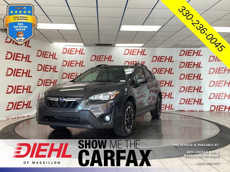 Used 2022 Subaru Crosstrek 2.0i Premium w/ Moonroof Package AWD/4WD image 3
