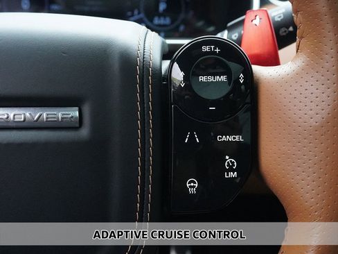 Used 2020 Land Rover Range Rover Sport SVR AWD/4WD image 6