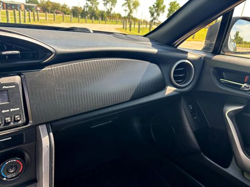 Used 2013 Scion FR-S 2dr Cpe Man (Natl) image 16