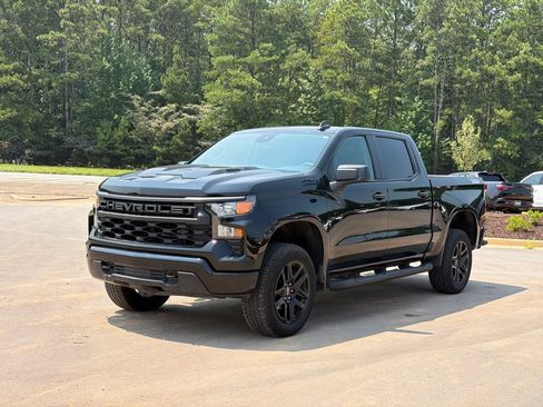 Used 2025 Chevrolet Silverado 1500 Custom Trail Boss w/ Turbomax Blackout Package AWD/4WD image 21