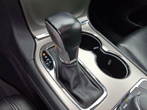 Used 2021 Jeep Grand Cherokee Limited w/ Premium Lighting Group image 16