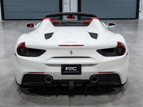 Used 2018 Ferrari 488 Spider image 5