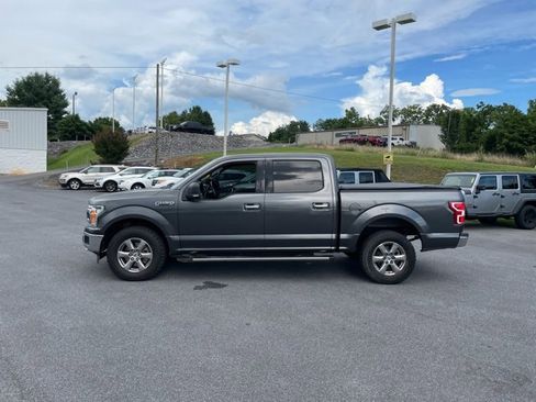 Used 2018 Ford F150 XLT w/ Equipment Group 301A Mid image 5