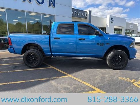 Used 2019 RAM 1500 Express w/ Hydro Blue Sport Package AWD/4WD image 9