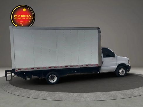 Used 2022 Ford E-350 and Econoline 350 Super Duty w/ Power Windows & Locks Group RWD image 6