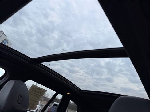 Used 2024 BMW X3 xDrive30i w/ Premium Package image 34