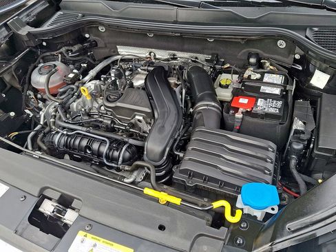 Used 2022 Volkswagen Taos SE image 27