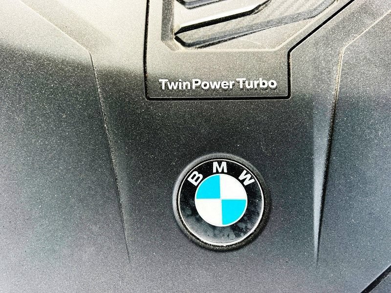 Used 2022 BMW X6 xDrive40i w/ M Sport Package AWD/4WD image 44