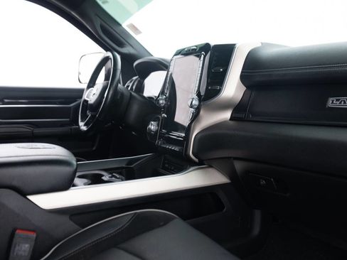 Used 2019 RAM 2500 Laramie w/ Night Edition AWD/4WD image 34