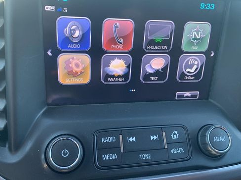 Used 2018 GMC Acadia SLT w/ LPO, Protection Package AWD/4WD image 13