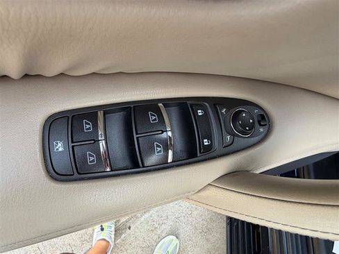 Used 2019 Nissan Armada Platinum w/ Captain's Chairs Package AWD/4WD image 28