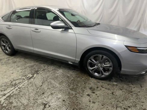 Used 2024 Honda Accord EX-L image 3