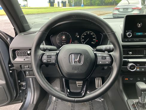 Used 2025 Honda Civic Sport image 20