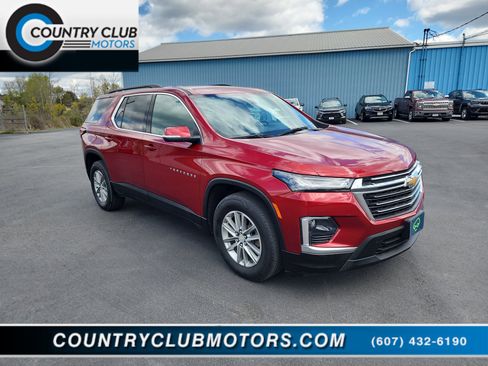 Certified 2023 Chevrolet Traverse LT AWD/4WD image 1