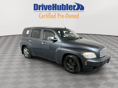 Used 2010 Chevrolet HHR LT image 2