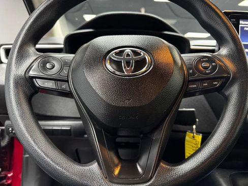 Used 2022 Toyota Corolla LE FWD image 22