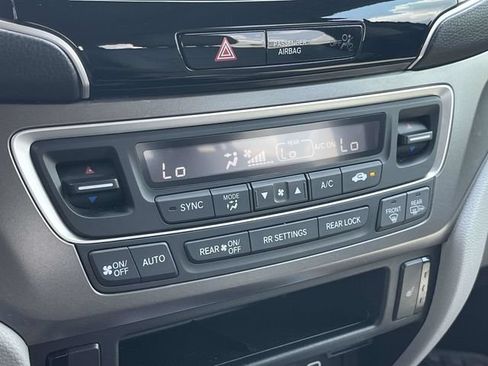Used 2022 Honda Pilot Special Edition image 39