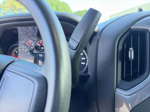 Used 2024 Chevrolet Silverado 1500 Custom Trail Boss AWD/4WD image 20