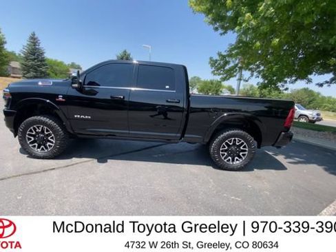 Used 2025 RAM 2500 Limited AWD/4WD image 4