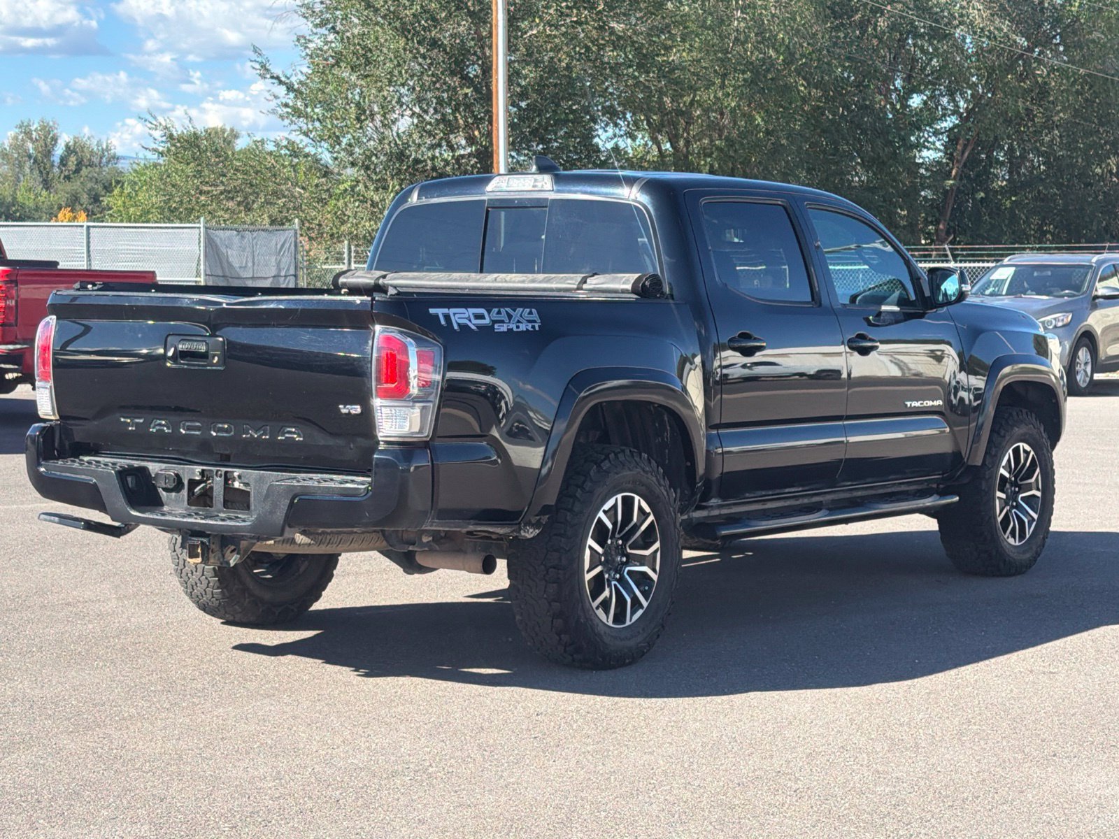 Used 2020 Toyota Tacoma TRD Sport AWD/4WD image 7