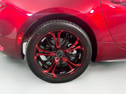 Used 2022 MAZDA MX-5 Miata RF Grand Touring RWD image 11