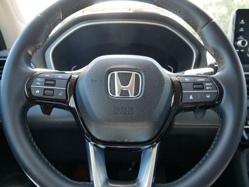 Certified 2025 Honda Pilot EX-L image 25