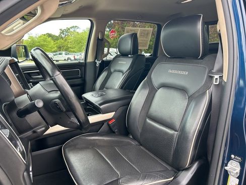 Used 2021 RAM 1500 Laramie image 19