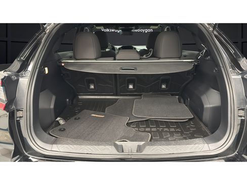 Used 2024 Subaru Crosstrek 2.5i Sport AWD/4WD image 25