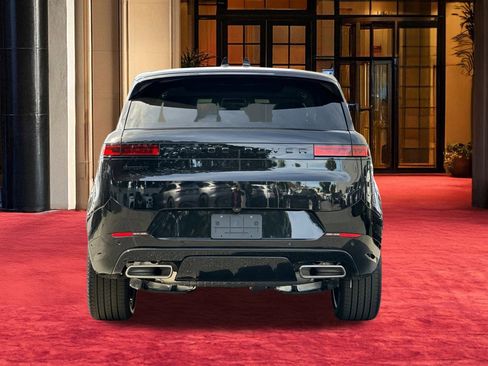 New 2026 Land Rover Range Rover Sport Dynamic SE image 11