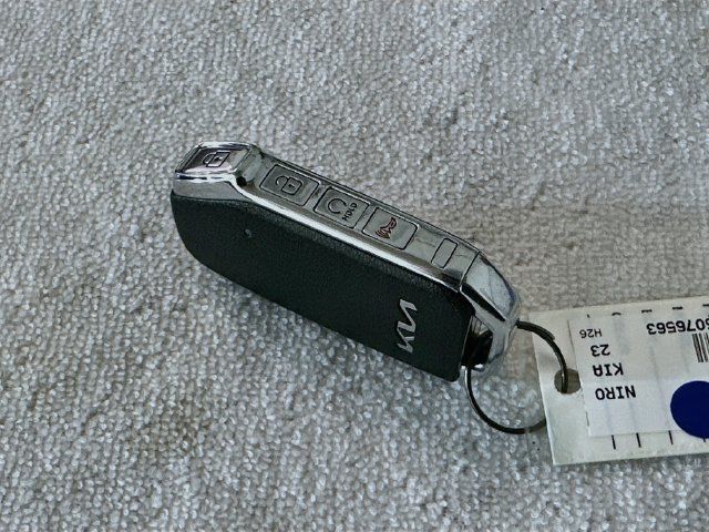 Used 2023 Kia Niro EX w/ EX Cold Weather Package FWD image 27