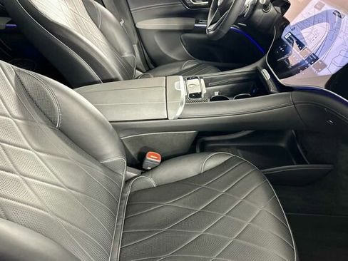 Certified 2023 Mercedes-Benz EQS 580 4MATIC SUV image 19