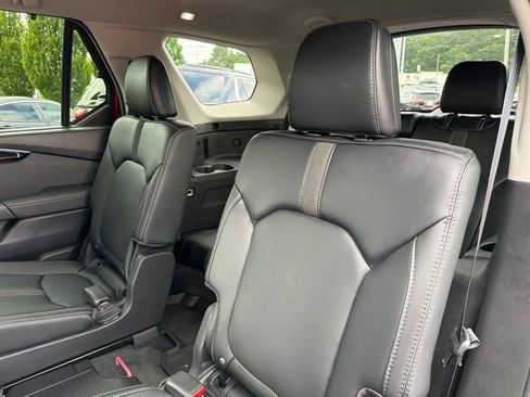 Certified 2025 Honda Pilot EX-L image 15