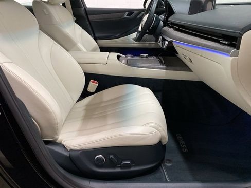 Used 2024 Genesis G80 image 85